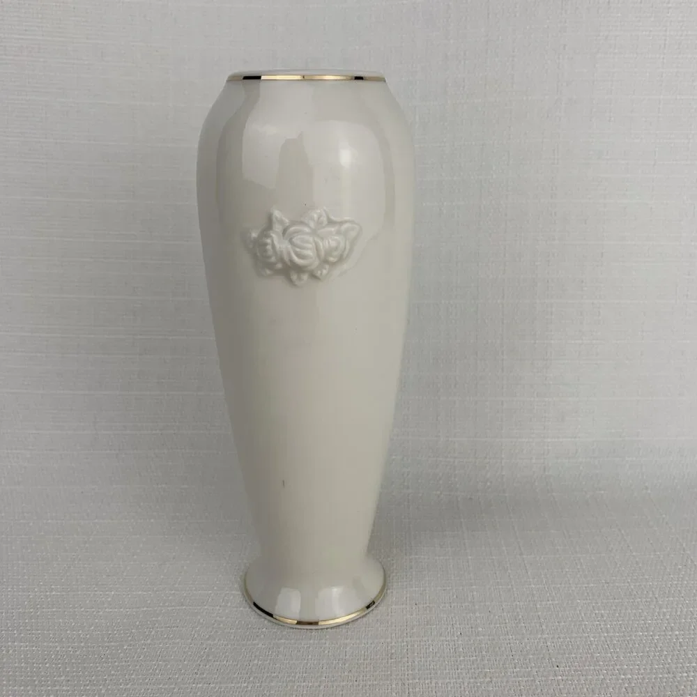 VINTAGE LENOX IVORY WHITE FINE CHINA‎ FLORAL SHARON ROSE BUD VASE Made In Usa